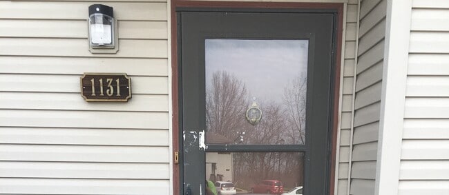 Photo - 1131 Townsview Pl