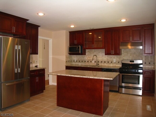 36 Cortright Rd