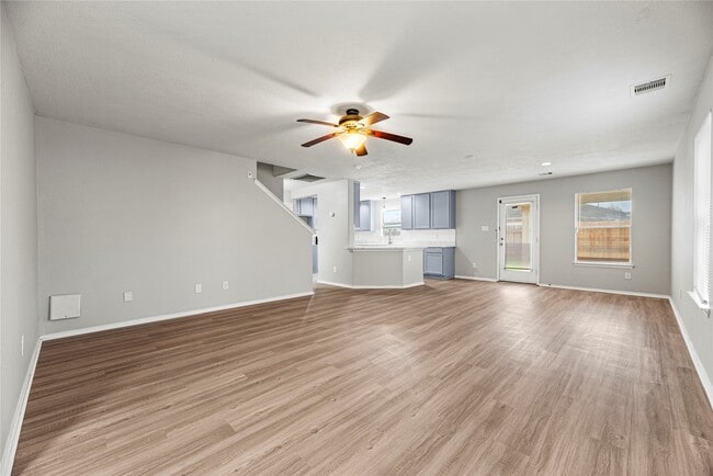 Photo - 7606 Hillsdale Park Ct