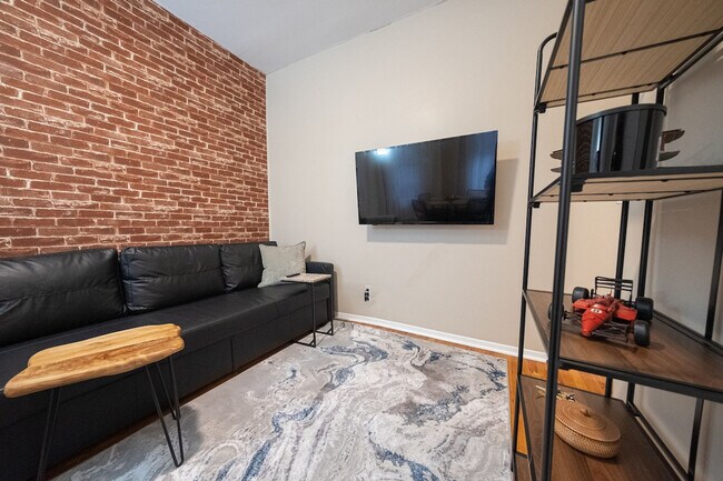 180 Claremont Ave Unit SI ID1035601P