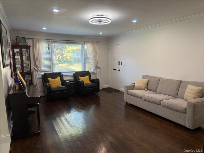 Photo - 37 Carpenter Ave Unit 37 D