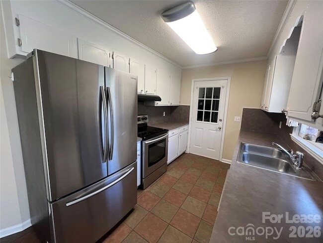 Photo - 1369 Little Rd