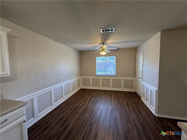 Photo - 3401 Beagle Ct