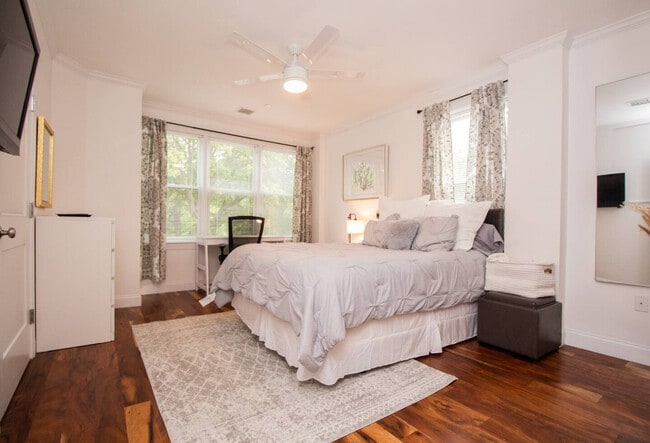 Photo - 1008 Tremont St Unidad SI FL1-ID1335175P