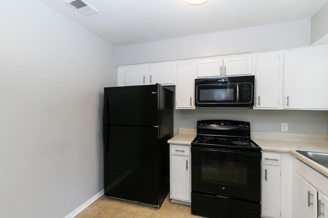 Photo - 5101 NE Chouteau Trafficway Unidad 723
