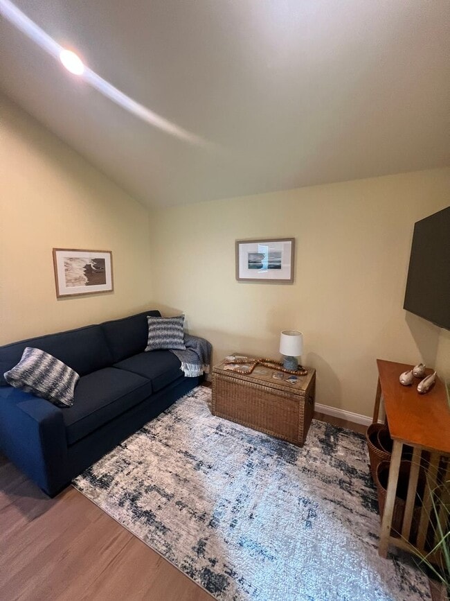 2316 Alameda Ave