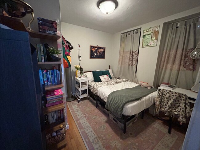 Photo - 220 Hanover St Unit 1