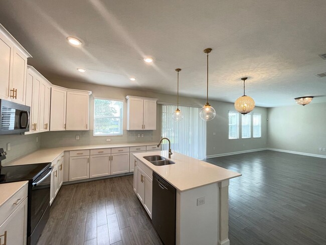 Photo - 10881 Longleaf Woods Dr