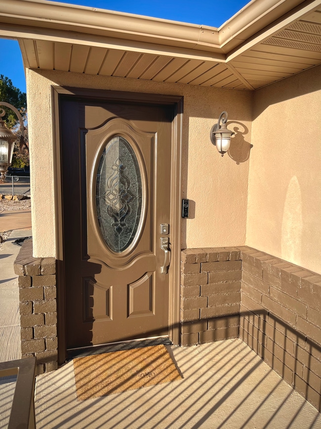 Photo - 1010 N 1800 E