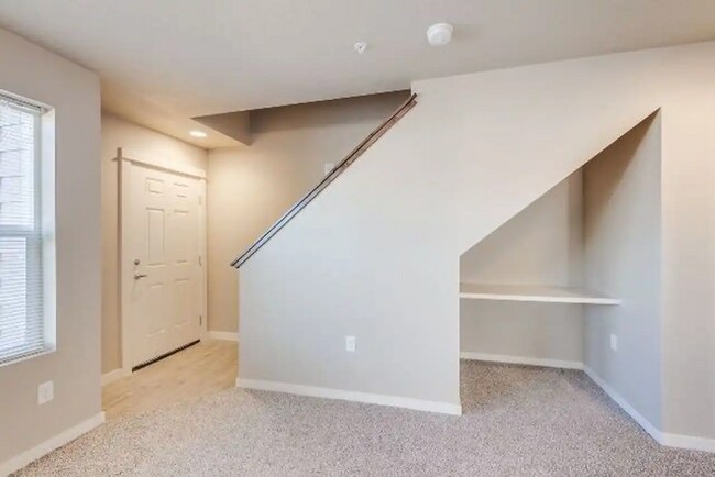 Photo - BW8930 Unit 103