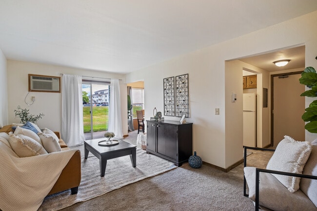 Woodfield Apartments