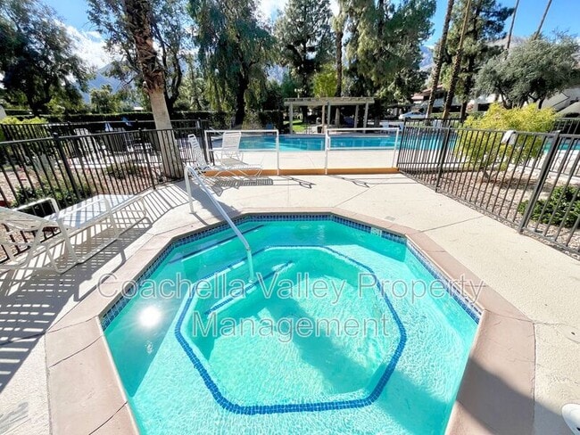 Building Photo - 751 N Los Felices Rd Unit #M113