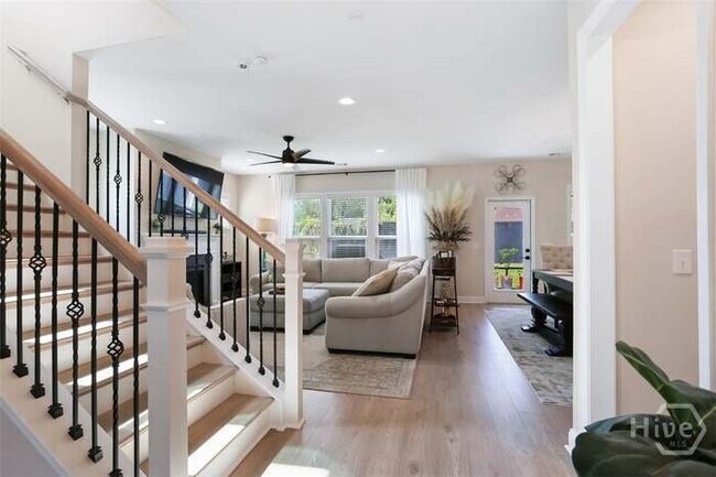 Photo - 109 Canter Ct
