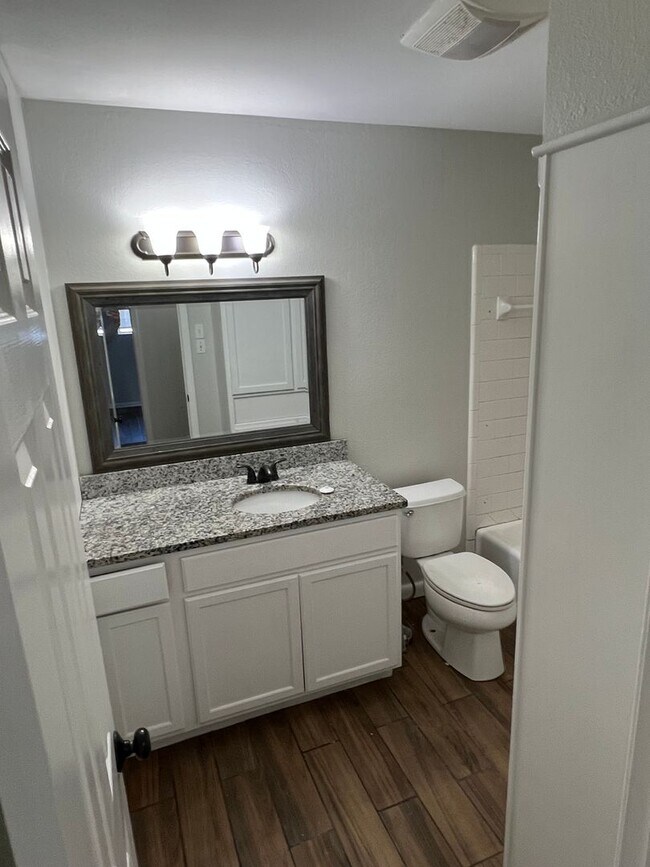 Photo - Remodeled 3 bed/2 bath in quiet neighborhood!