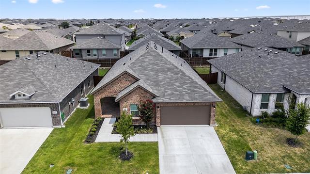 Photo - 1117 Kirkham Wy