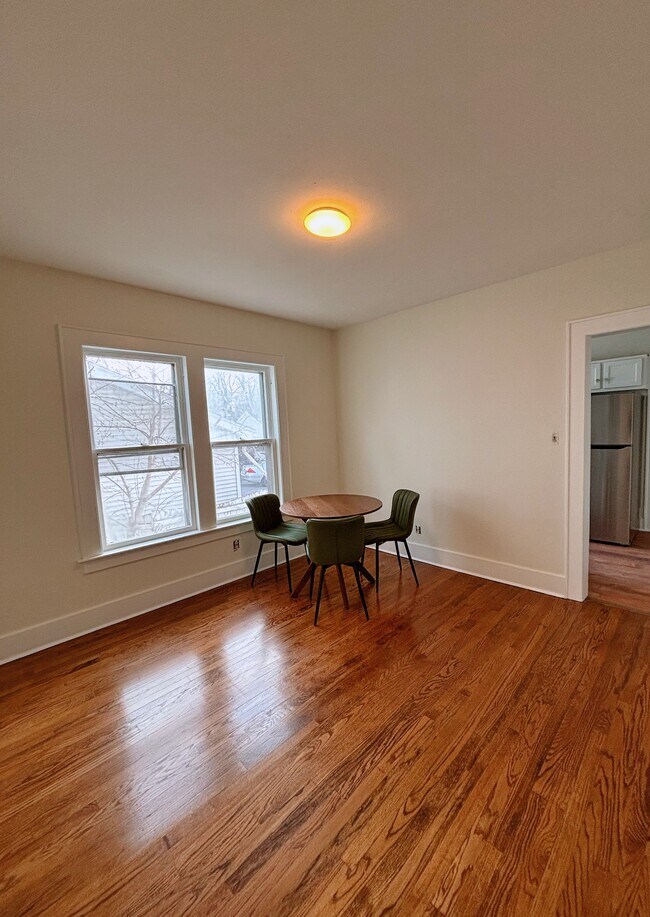 Photo - 201 Lillian Ave Unit 201 Lilian