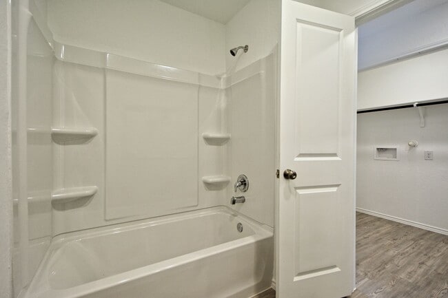 Photo - 766 Tulsa Trl