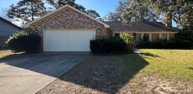 Building Photo - Pensacola - Windermere - 3 Bedroom, 2 Bath... Rental