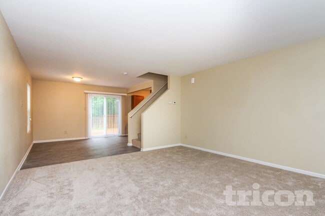 1164 N Aberdeen Dr