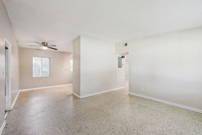 1416 Beatrice Dr