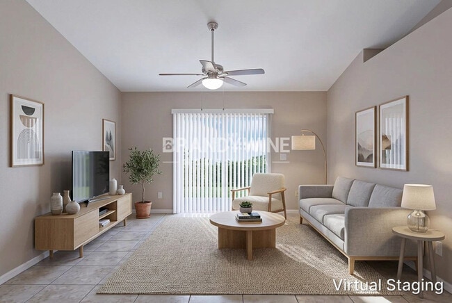 Photo - 424 Candler Ave