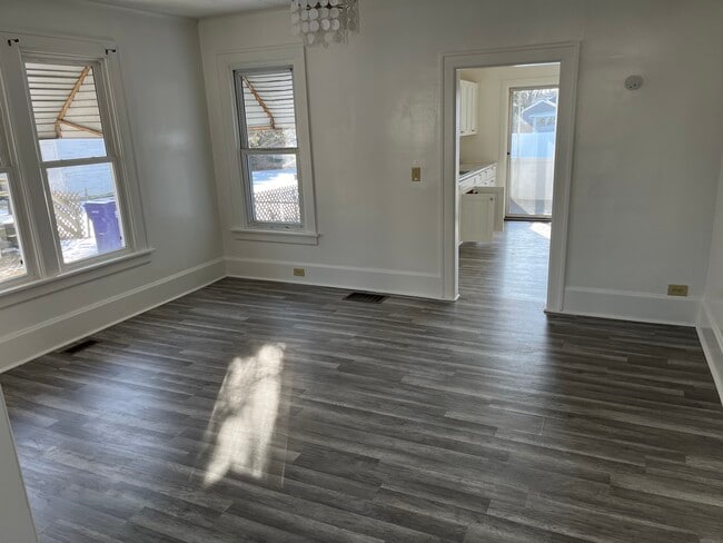 Photo - 1003 Perry St