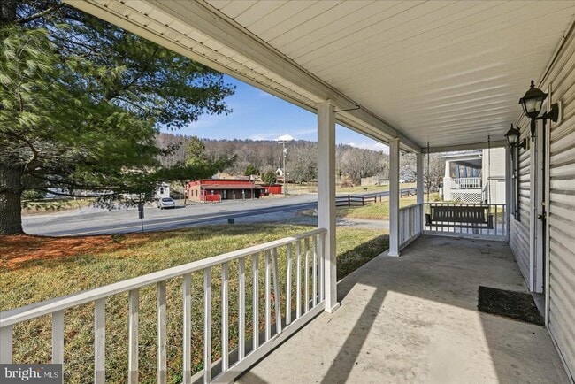 Photo - 37127 Butts Ln