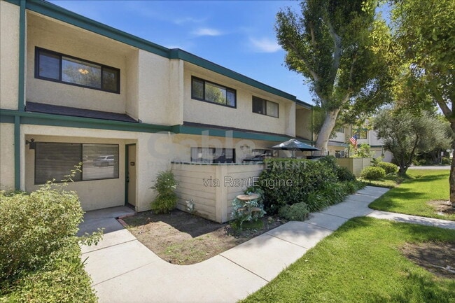 Building Photo - 23554 Newhall Ave