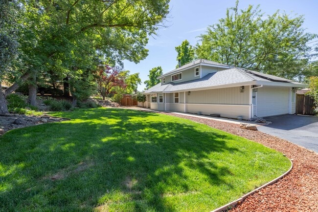 Photo - 3632 Ravenwood Ln