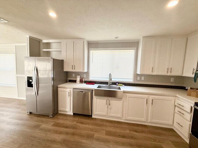 Photo - For Rent – Nearly New Home in Elm Mott, TX