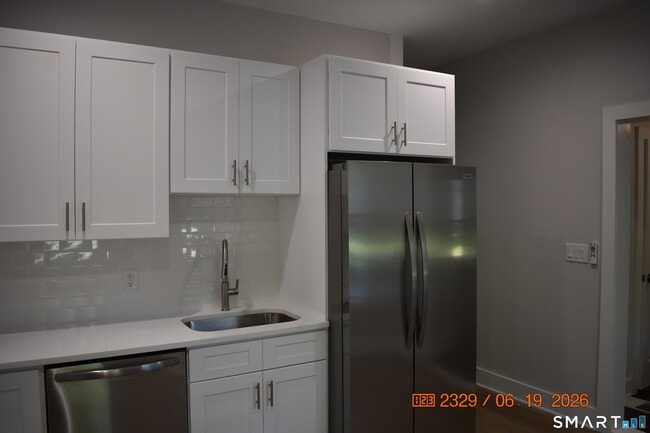 Photo - 402 W Main St