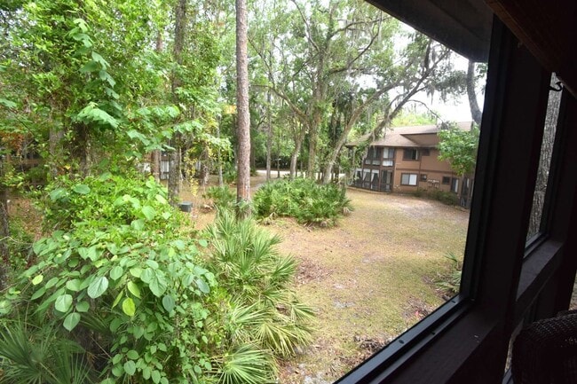 Photo - 6 Broadmore Cir
