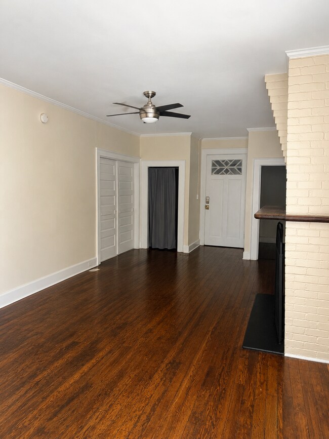 Photo - 915 Laurens St