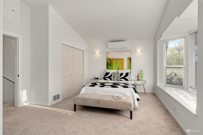 Photo - 511 Ward St Unit 1