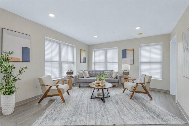 Photo - 375 Cummins Hwy Unidad 201