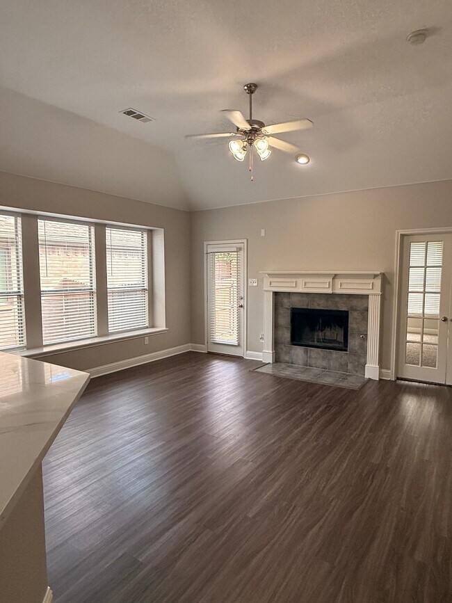 Photo - 3105 Whispering Pine Blvd