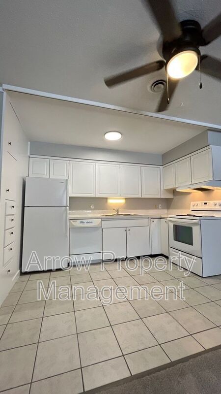 Photo - 2501 N Street-208