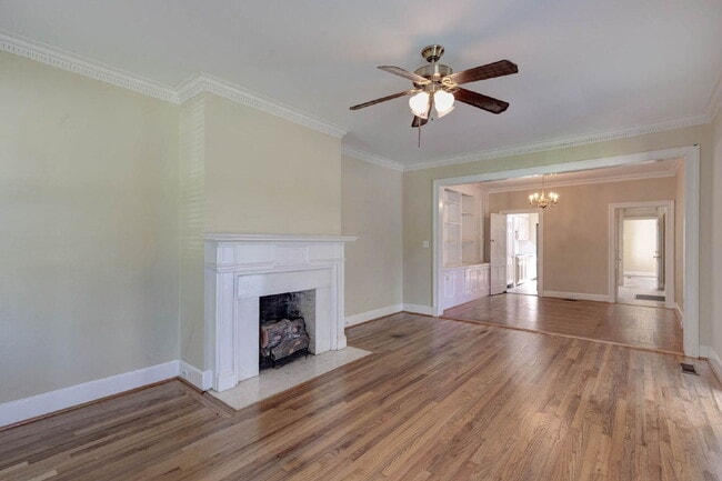 Photo - 1523 Dixon Dr