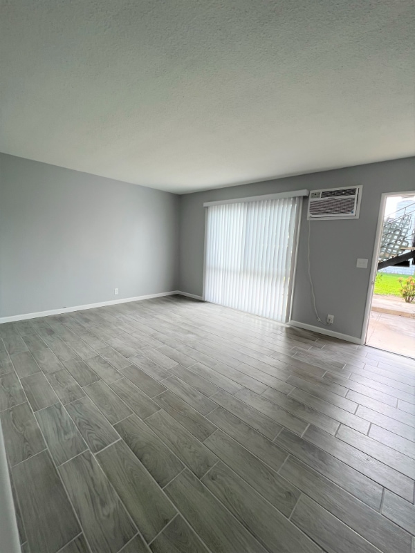 Photo - 201 N Montague Ave Unit A