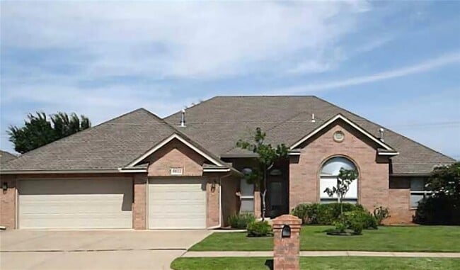 Building Photo - 6612 Stinchcomb Dr Rental
