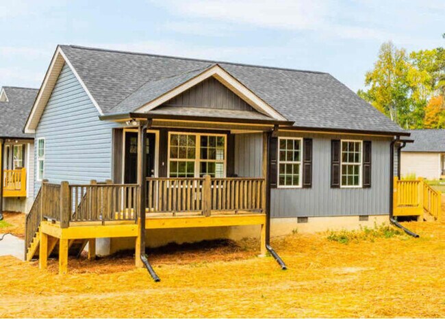 Photo - 627 Fondel Ln