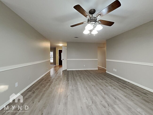 Photo - 19931 Bambiwoods Dr