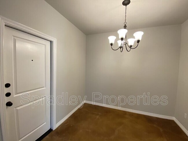 Photo - 201 Sparrow Cove