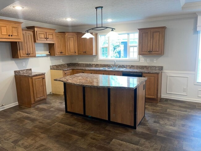 Photo - Beautiful 3 Bedroom Home in Lockwood Community!