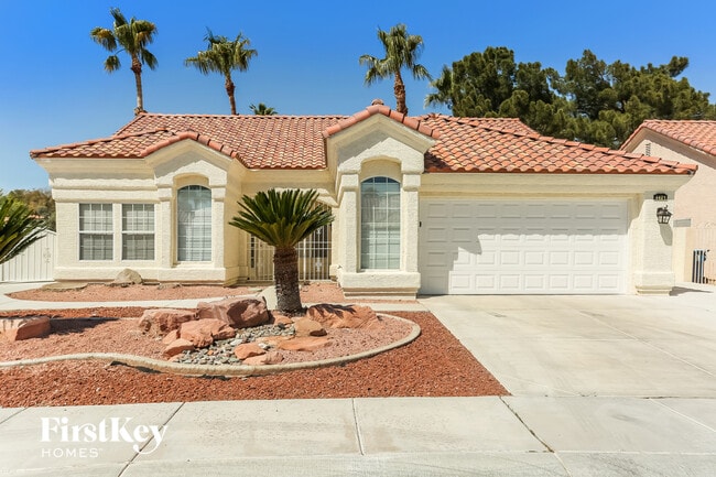 Building Photo - 4421 Inez Dr