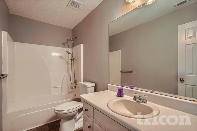 Photo - 65 Cranbrook Ct