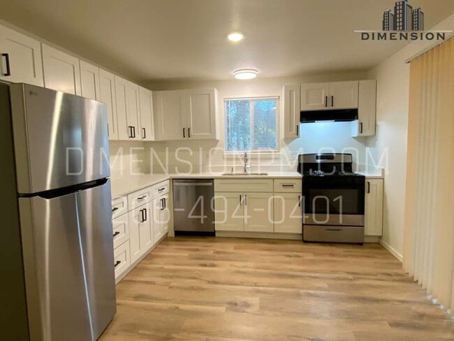 Building Photo - 1274 Sherman Ave Unit 1274