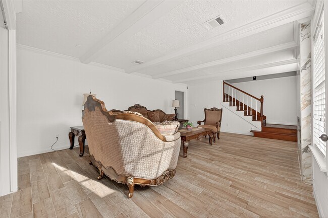 Photo - 3815 Fernglade Dr