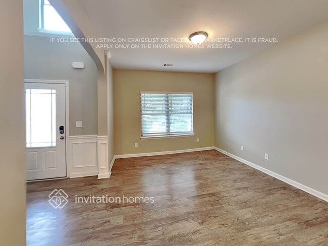 Photo - 440 Cleburne Pl