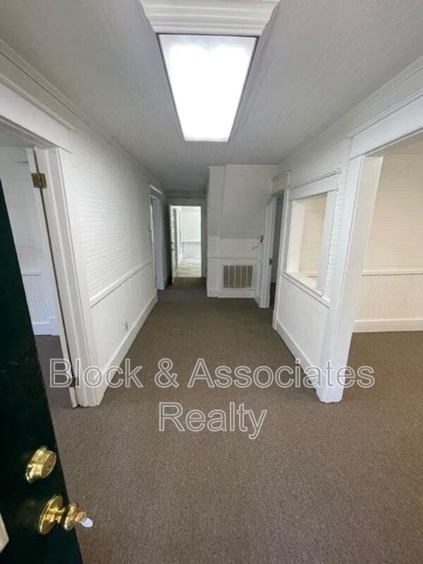Photo - 207 E Pritchard St